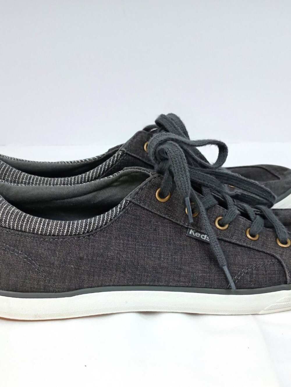 Keds Gray Canvas Sneakers Size 9 Lace Up Casual Low Top Shoes